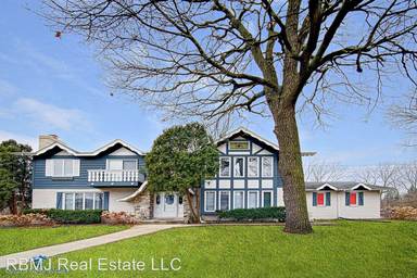 Main picture of 1424 Oak Ct