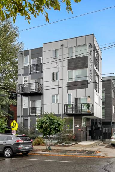 Main picture of 1427 NW 65th St