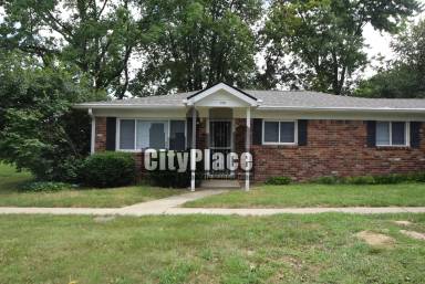 Main picture of 7110 Pin Oak St