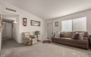 Main picture of 1828 W Sauvignon Dr