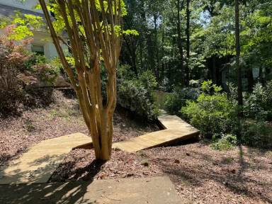 Main picture of 310 Hickorywoods Dr