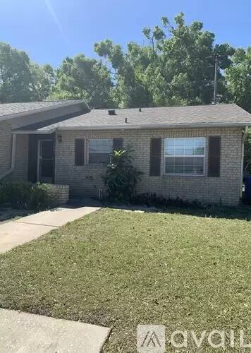 Main picture of 9501 Lake Park Dr