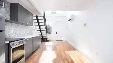 Main picture of 299 Chauncey St
