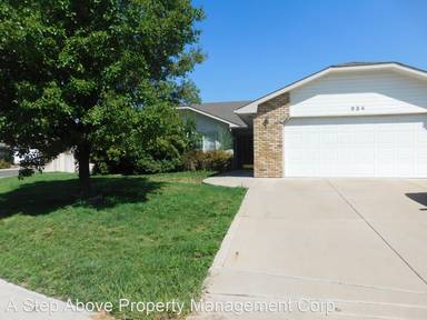 Main picture of 634 Gold Leaf Ct