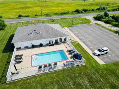 Main picture of Campus Communities - College Town Apartments