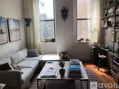 Main picture of 180 Bainbridge St