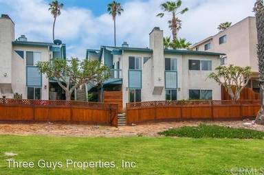 Main picture of 4708 W Point Loma Blvd