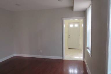 Main picture of 7801 Craig St