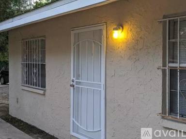 Main picture of 4512 E 10th Ave
