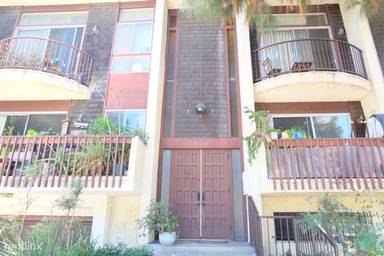 Main picture of 426 S Venice Blvd