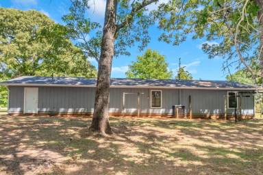 Main picture of 1843 Kirkland Rd