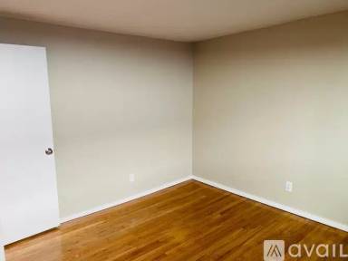 Main picture of 1226 Taylor Ave N