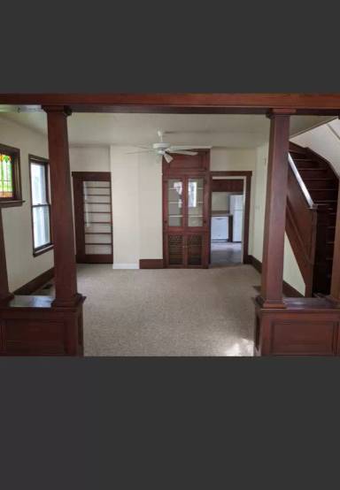 Main picture of 809 E Market St