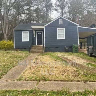 Main picture of 103 Whaley St