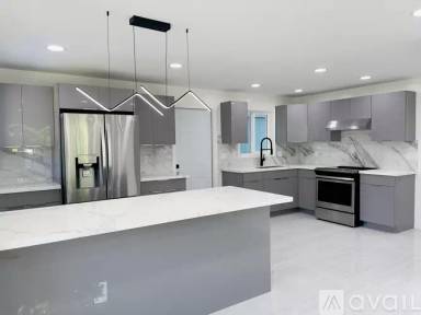 Main picture of 1350 Akahai St