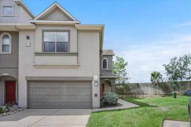 Main picture of Alicante Condo Townhome