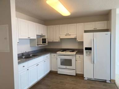 Main picture of 801 South St