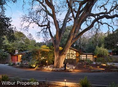 Main picture of 96 Parkwood Dr