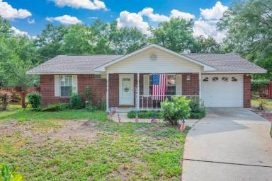 Main picture of 3101 Lynn Dr