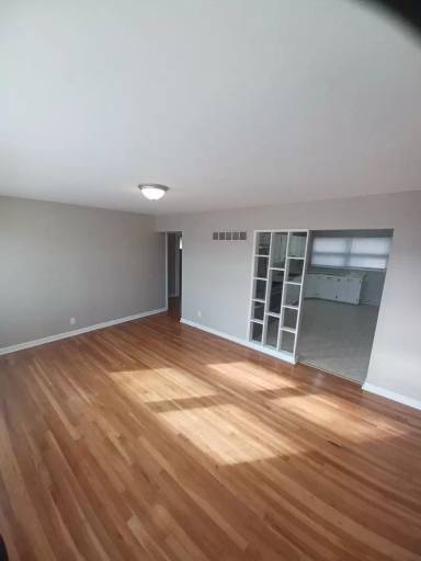 Main picture of 2117 SW Van Buren St
