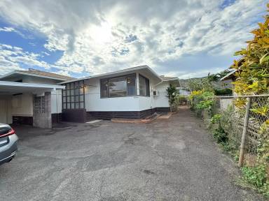 Main picture of 3309 Hayden St