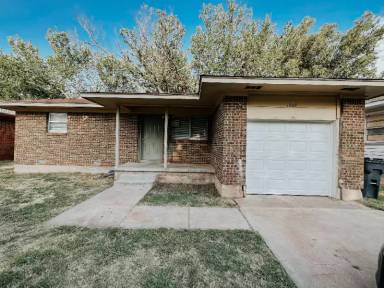 Main picture of 1209 SW 26th St
