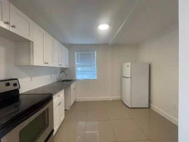 Main picture of 919 2nd St