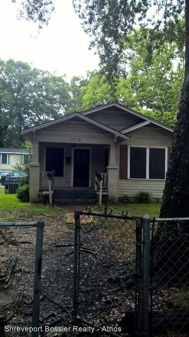 Main picture of 2610 1/2 Emery St