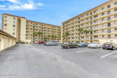 Main picture of 3060 N Atlantic Ave