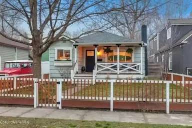 Main picture of 4245 W Homeward Bound Blvd