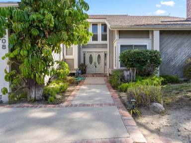 Main picture of 12208 Louise Ave