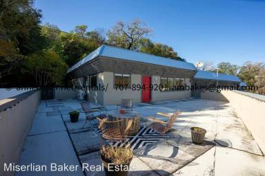 Main picture of 155 Cherry Creek Rd