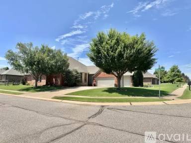 Main picture of 508 Cloudview Pl