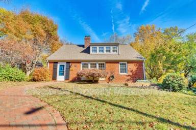 Main picture of 1307 Bayliss Dr