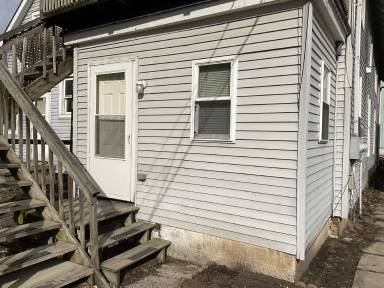 Main picture of 1215 Wall St - Unit B