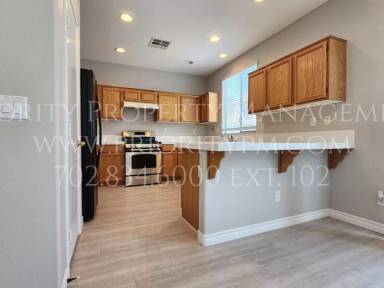 Main picture of 1842 Shining Elm Ct