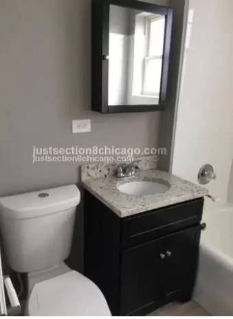 Main picture of 7251 S Phillips Ave