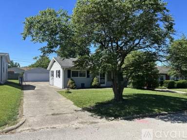 Main picture of 11 Meadow Terrace Dr