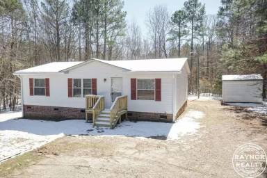 Main picture of 78 Mary Day Dr