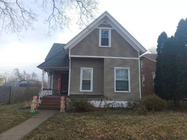 Main picture of 742 S Poplar Ave