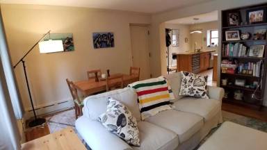 Main picture of 905 Delaware Ave