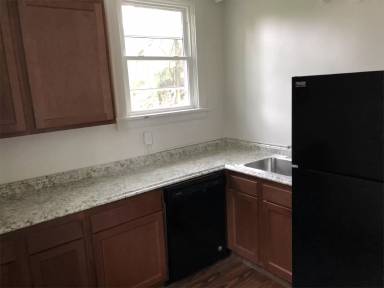 Main picture of 219 Gilman Ave