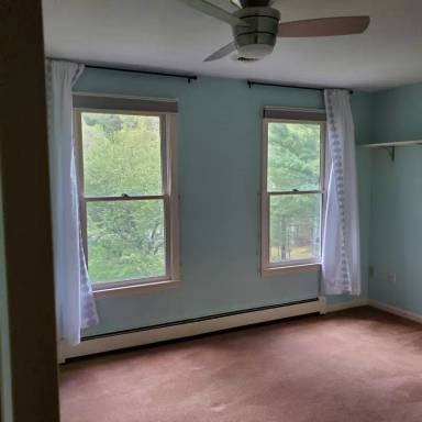 Main picture of 6 Kendall Dr