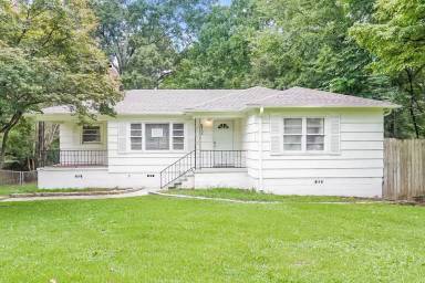 Main picture of 812 Nelson Dr