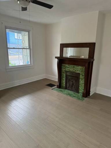 Main picture of 9 Miller Ave