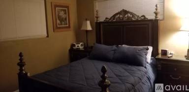 Main picture of 403 Maple St