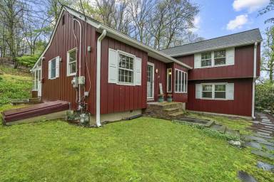 Main picture of 37 Havermill Rd