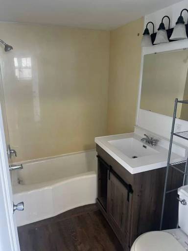 Main picture of 1007 E Percy Ave