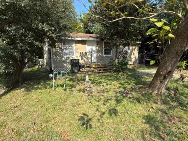 Main picture of 4127 Darby St