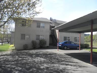 Main picture of 2131 NW North Hill Dr